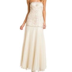 Sue Wong Cream Strapless Prom Dress